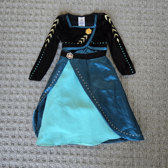 Disney Frozen Anna Costume - Picture 4 of 6